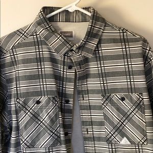 Altamont Button Up L